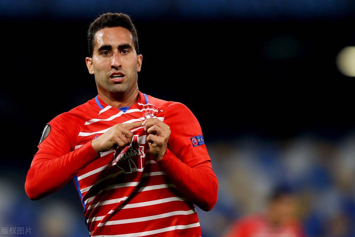 开云app-西甲倒计时；那不勒斯今晚官宣签约；细节引发关注；底气十足；更衣室氛围转暖的简单介绍