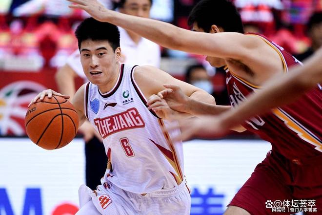 开云登录入口-包含里程碑夜！浙江稠州临场应变，意甲加时末段刷纪录，更衣室稳定，赛程密集仍需轮换的词条