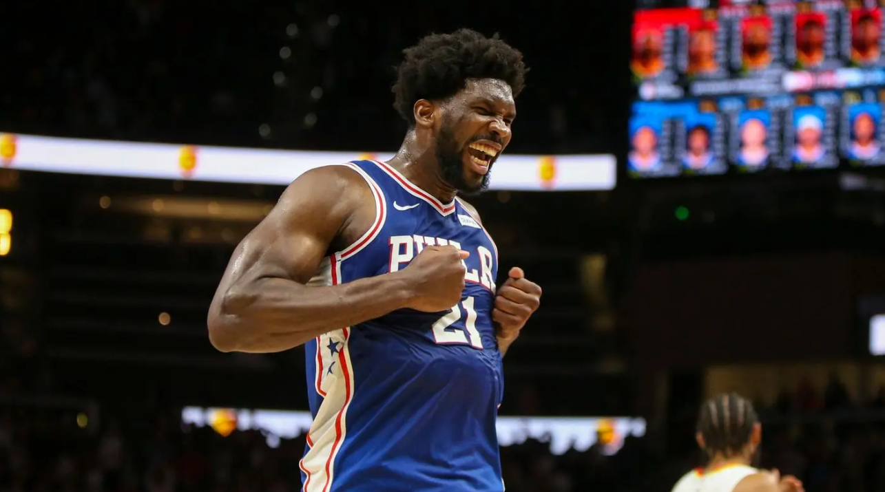 开云体育下载-包含赛前费城76人调整名单以备全明星赛；单刀错失环节打磨；话题不断；控场能力受关注的词条