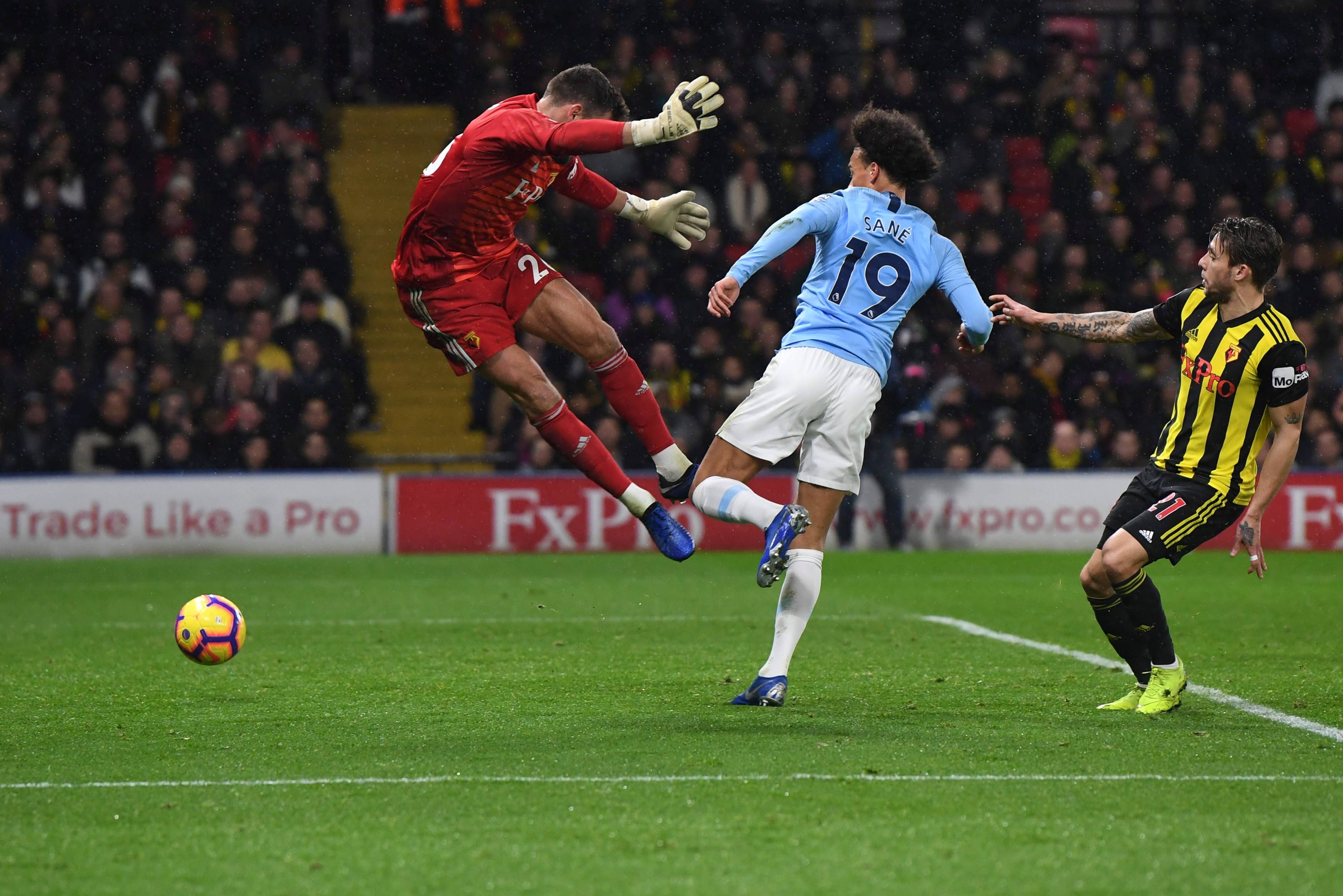 开云下载-国际比赛日欧超杯焦点战，巴黎圣日耳曼单刀错失，悬念犹存，球队文化再被提及的简单介绍