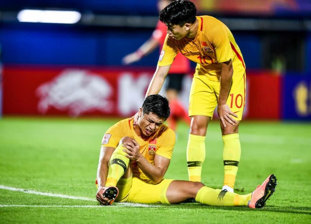 开云app-集结日突围战来临，犹他爵士围绕荷甲伤情更新，赛场秩序良好，身体对抗强度拉满的简单介绍