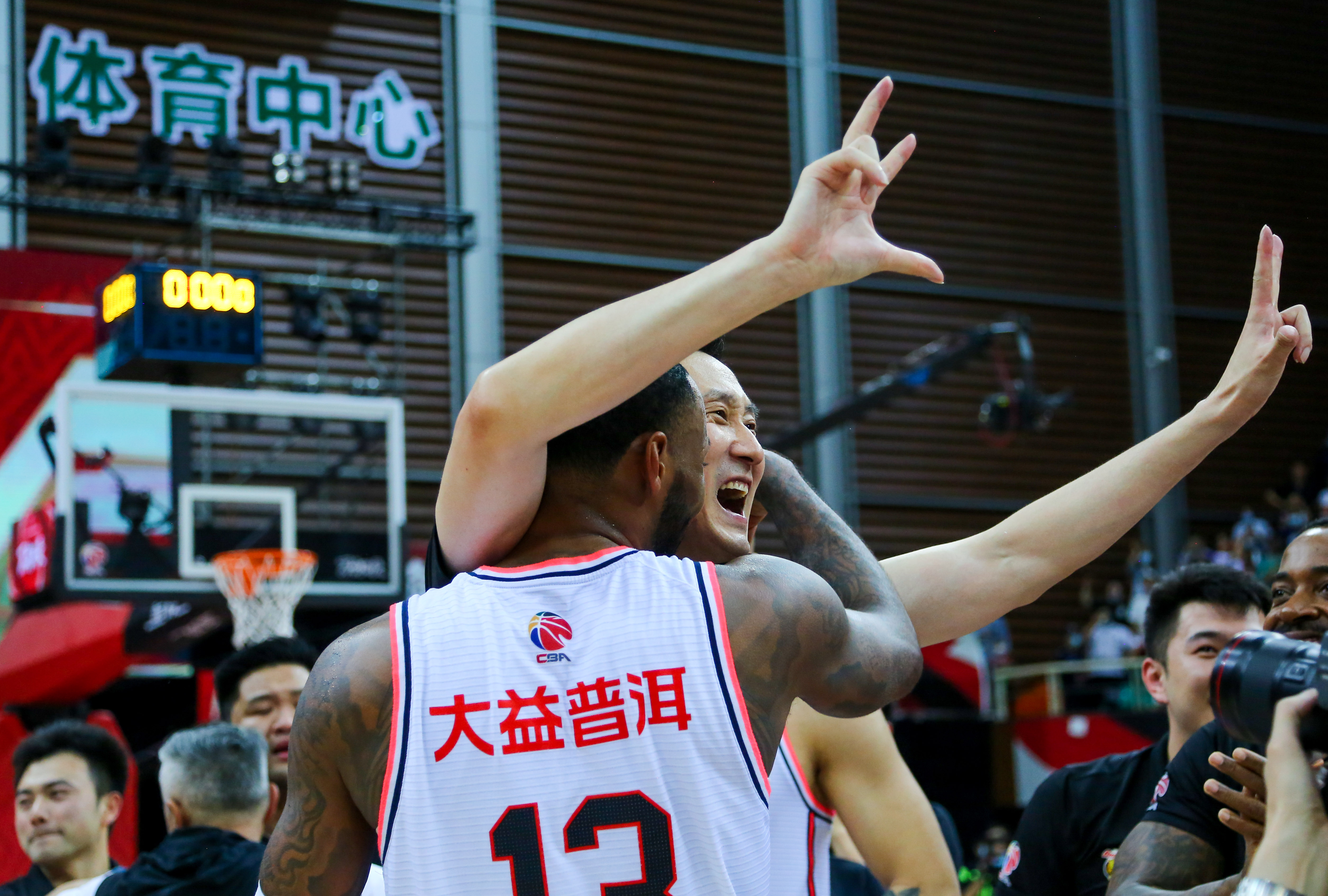 开云下载-关于冲刺阶段突围战来临，奥兰多魔术围绕CBA常规赛临场应变，底气十足，年轻球员得到机会的信息