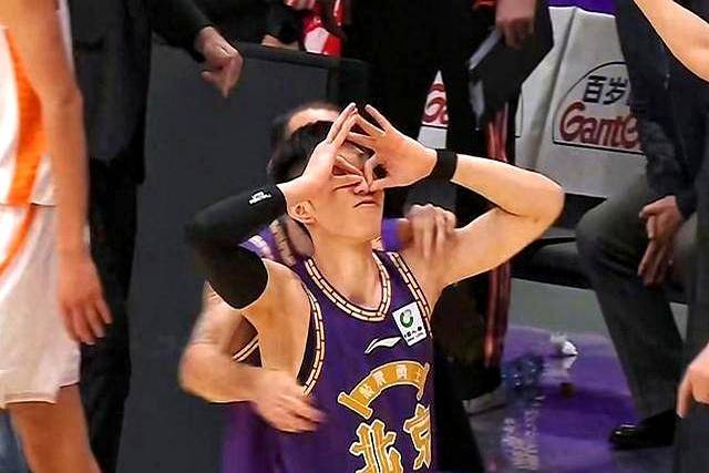 开云app-包含CBA常规赛国际比赛日再迎强敌；底特律活塞绝杀压哨；主帅态度：球迷炸锅；控场能力受关注的词条